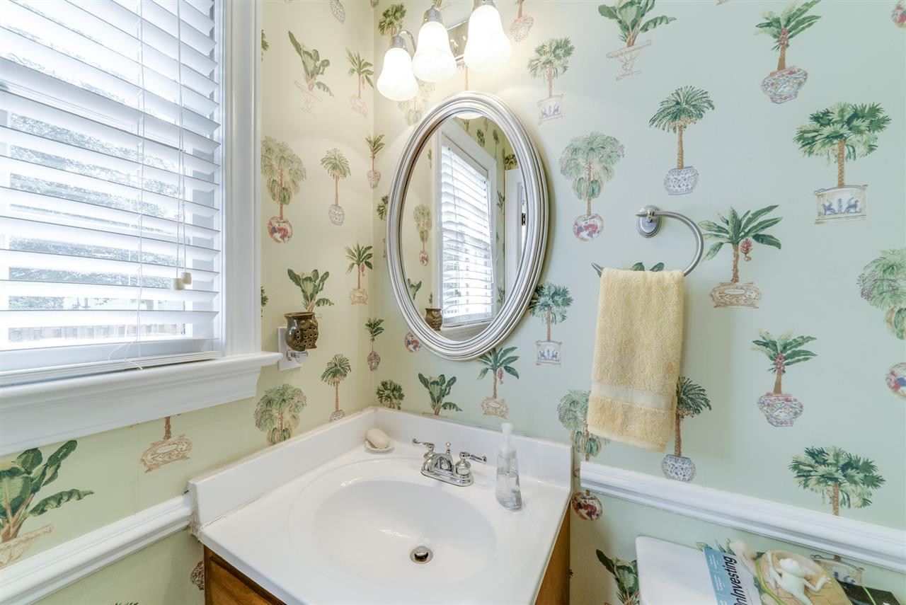 2601 Davis Street Raleigh, NC 27608 - Photo 14 of 25 Photo 14