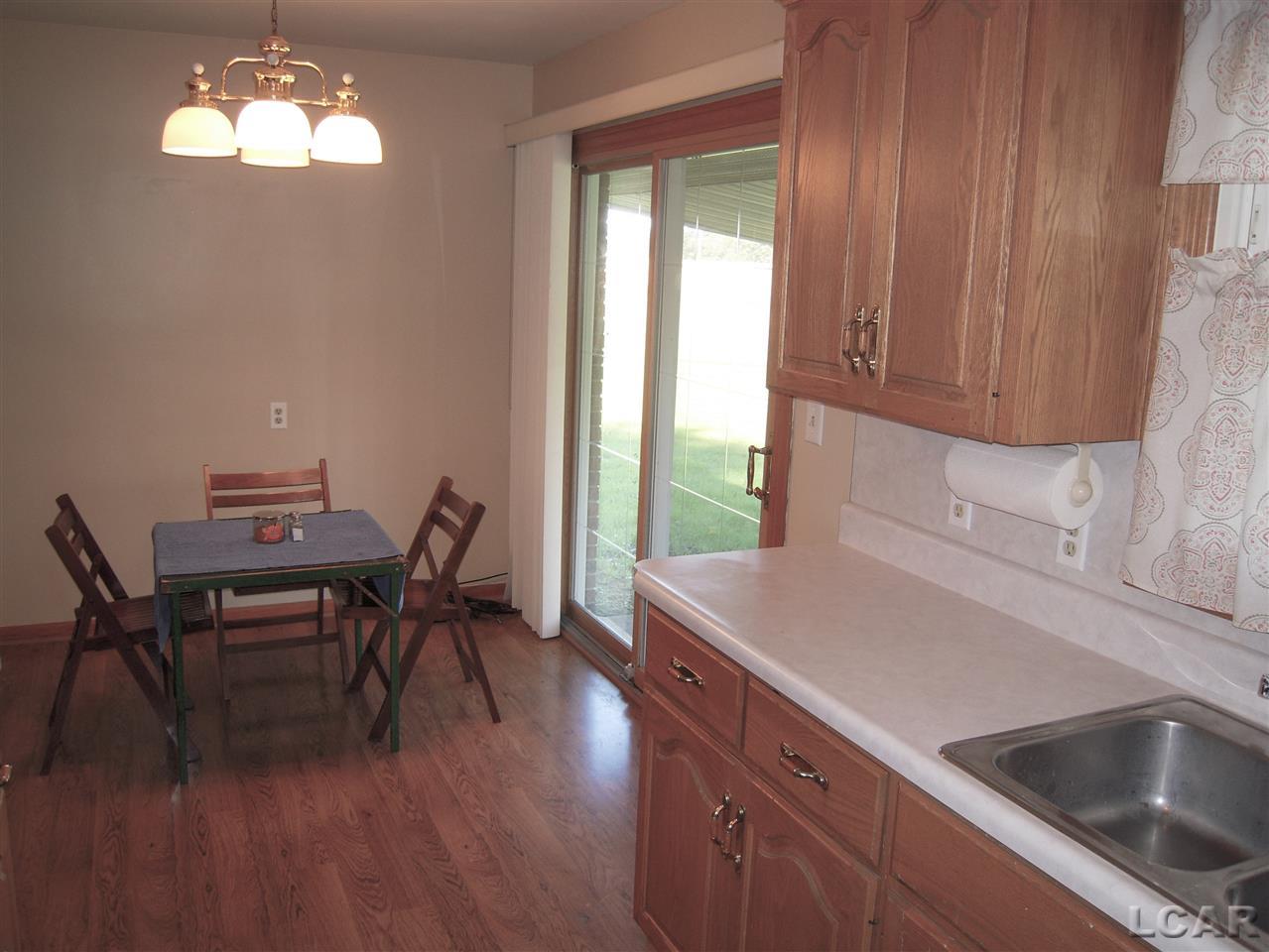 3988 West Dunbar Road Monroe, MI 48161 - Photo 33 of 40 31397732-32.JPG