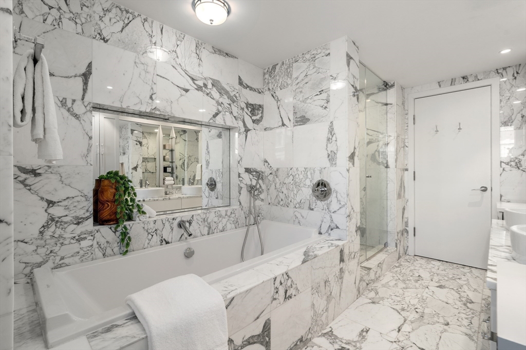 7 Warren Avenue, Unit 19 Boston, MA 02116 - Photo 18 of 29