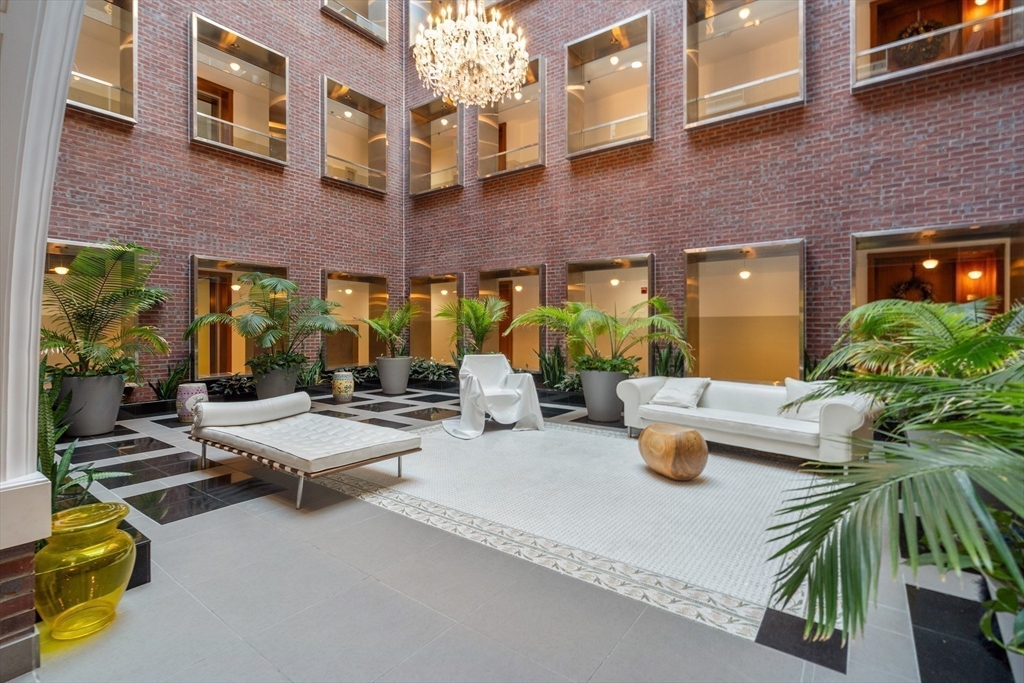 7 Warren Avenue, Unit 19 Boston, MA 02116 - Photo 27 of 29