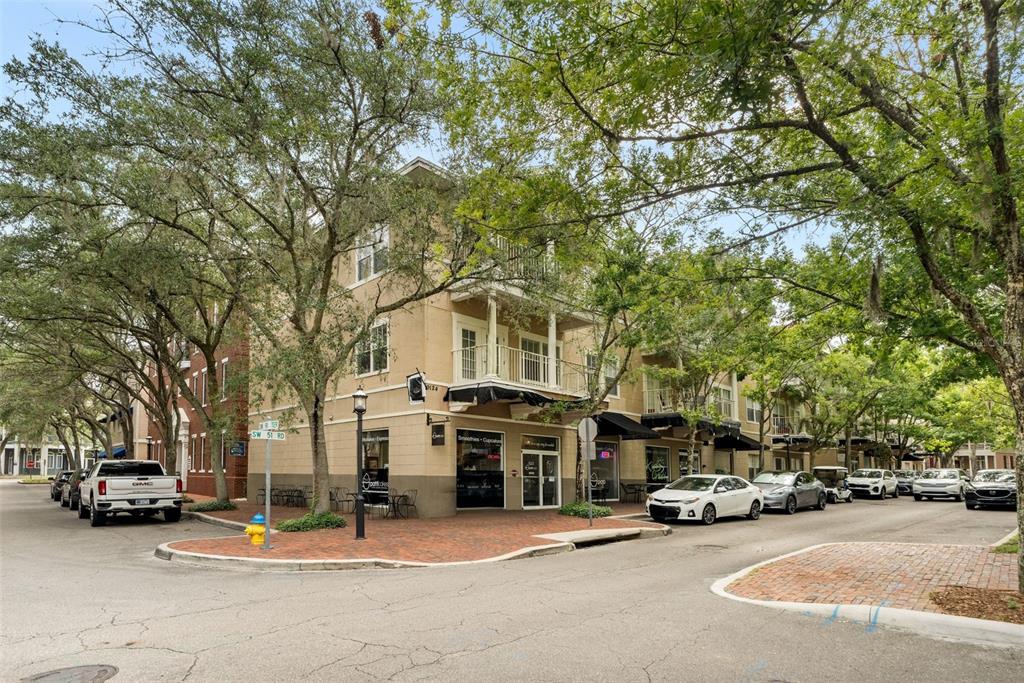 9124 Southwest 51st Road, Unit 302 Gainesville, FL 32608 - Photo 1 of 37 Gallery Image 1