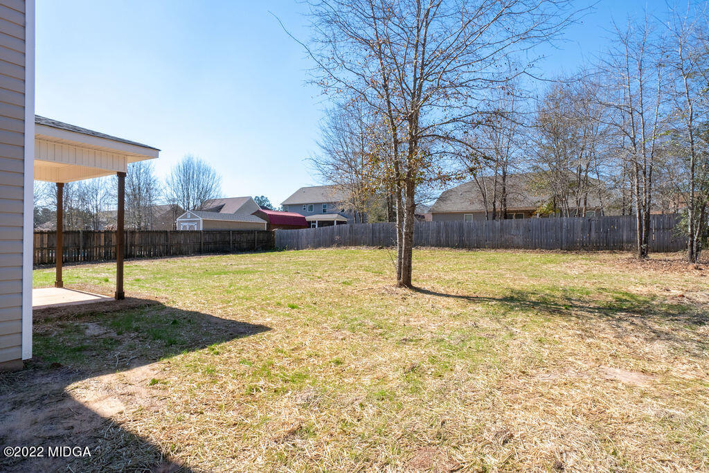 307 Christopher Luke Circle Perry, GA 31069 - Photo 6 of 54 _DSC1948-HDR