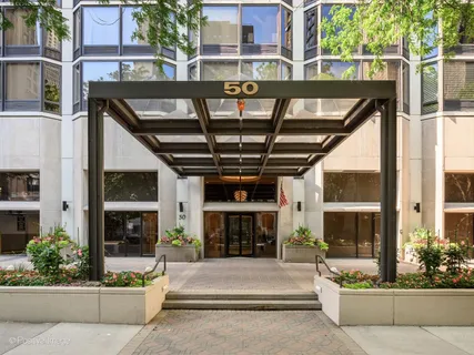 $565,000 | 50 East Bellevue Place, Unit 1804, Chicago, IL 60611