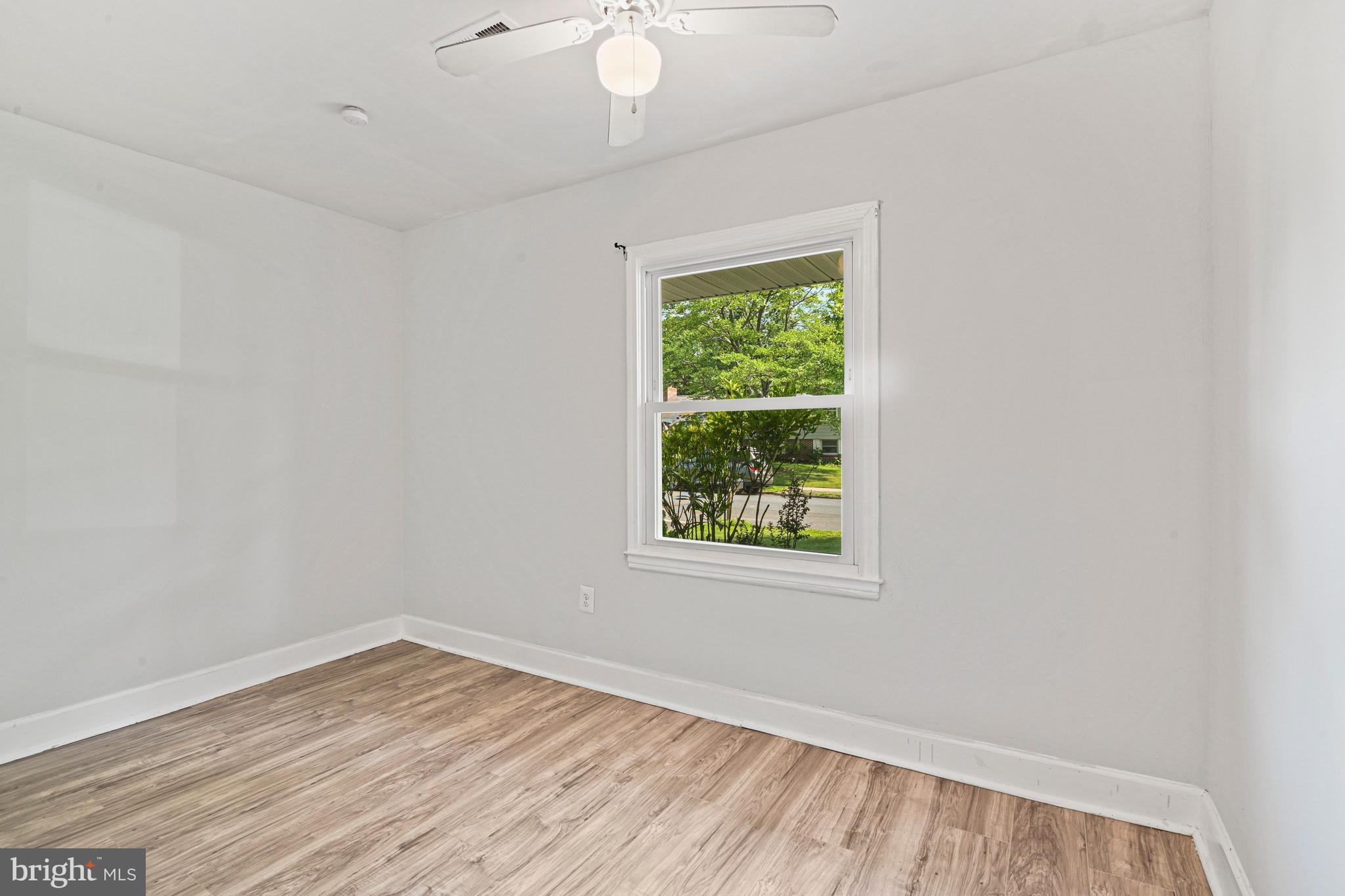 501 East Poplar Road Sterling, VA 20164 - Photo 28 of 46
