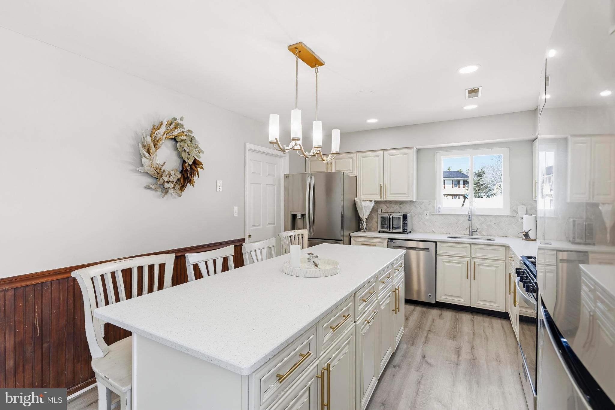 147 Locust Street Tuckerton, NJ 08087 - Photo 13 of 37