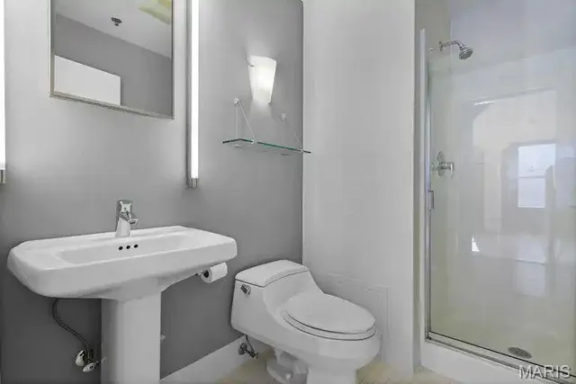 $199,000 | 1010 St Charles Street, Unit 803, St. Louis, MO 63101