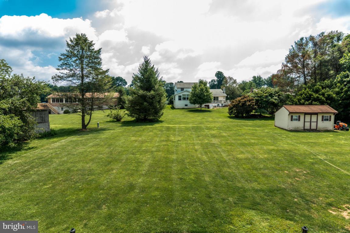 210 Juniper Street Lebanon, PA 17042 - Photo 13 of 34