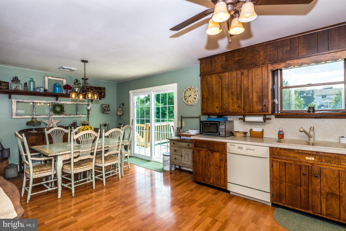 210 Juniper Street Lebanon, PA 17042 - Photo 18 of 34