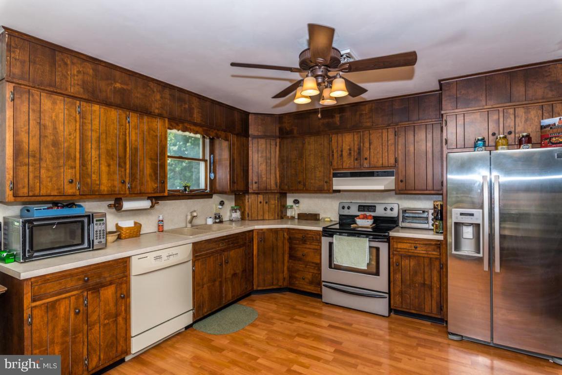 210 Juniper Street Lebanon, PA 17042 - Photo 19 of 34