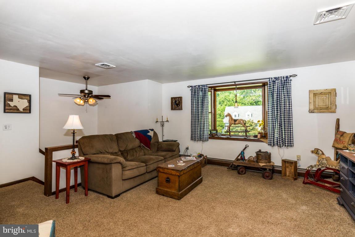 210 Juniper Street Lebanon, PA 17042 - Photo 26 of 34