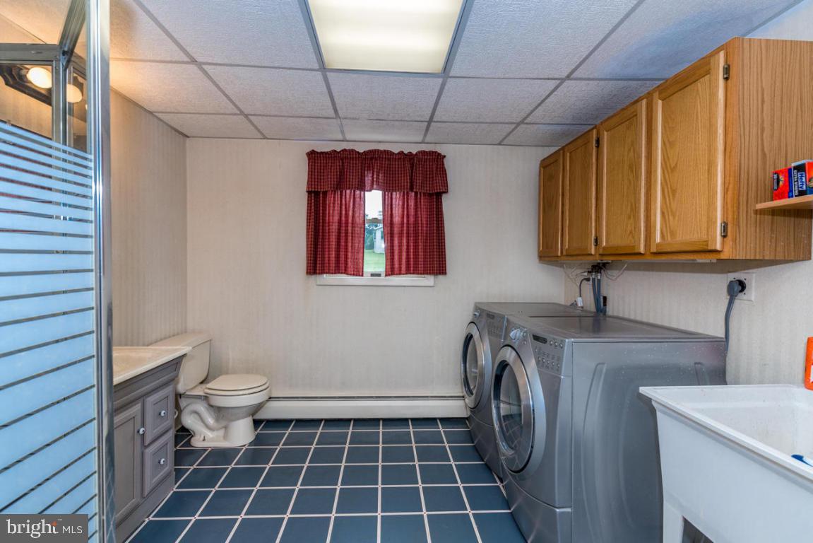 210 Juniper Street Lebanon, PA 17042 - Photo 32 of 34