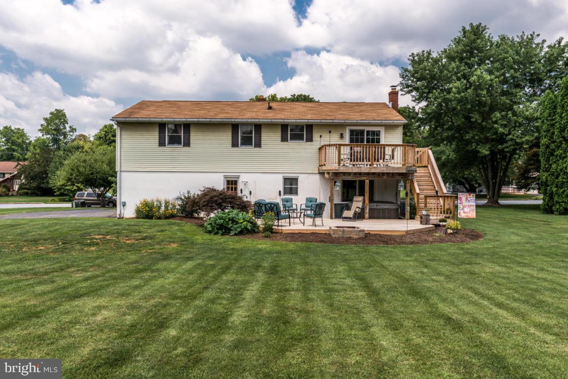 210 Juniper Street Lebanon, PA 17042 - Photo 7 of 34