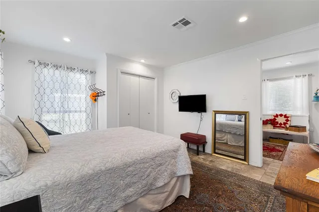 $510,000 | 218 East Rainbow Drive, Woodway, TX 76712