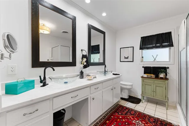 $510,000 | 218 East Rainbow Drive, Woodway, TX 76712