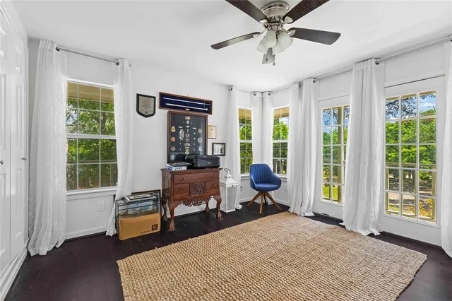 $510,000 | 218 East Rainbow Drive, Woodway, TX 76712