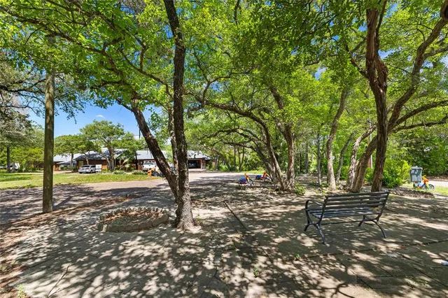 $510,000 | 218 East Rainbow Drive, Woodway, TX 76712