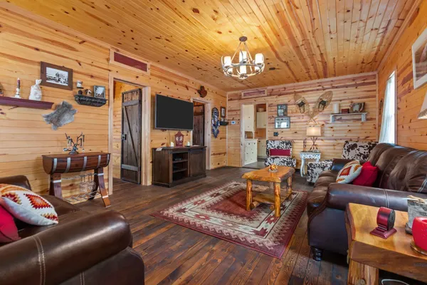 $499,000 | W6182 Lakeview Drive North, Markesan, WI 53946