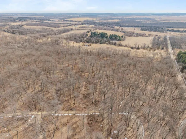$499,000 | W6182 Lakeview Drive North, Markesan, WI 53946