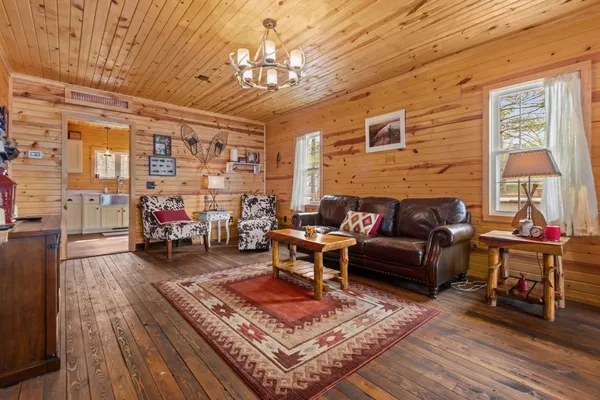 $499,000 | W6182 Lakeview Drive North, Markesan, WI 53946