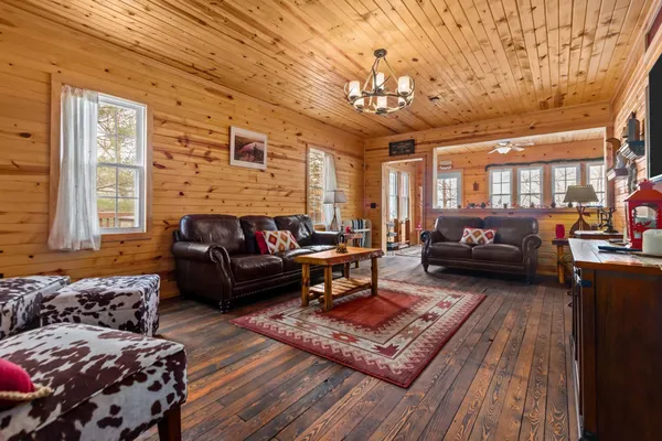 $499,000 | W6182 Lakeview Drive North, Markesan, WI 53946