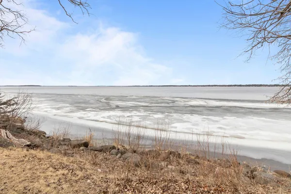 $499,000 | W6182 Lakeview Drive North, Markesan, WI 53946