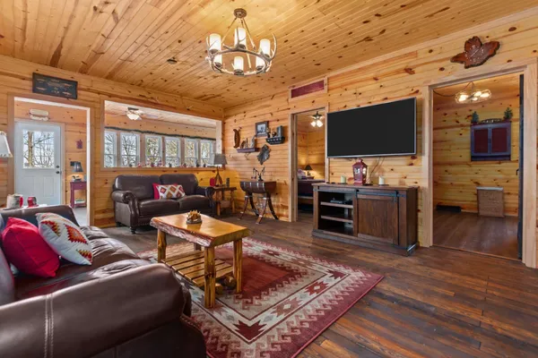 $499,000 | W6182 Lakeview Drive North, Markesan, WI 53946