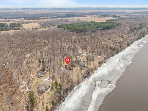 $499,000 | W6182 Lakeview Drive North, Markesan, WI 53946