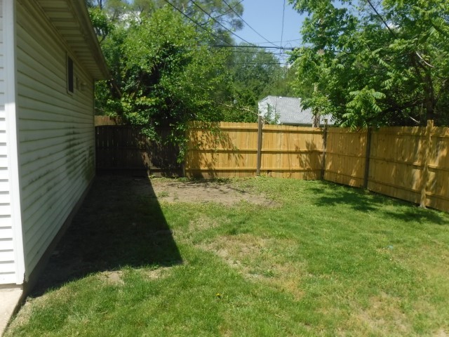13648 South Ridgeway Avenue Robbins, IL 60472 - Photo 23 of 23 Gallery Image 23
