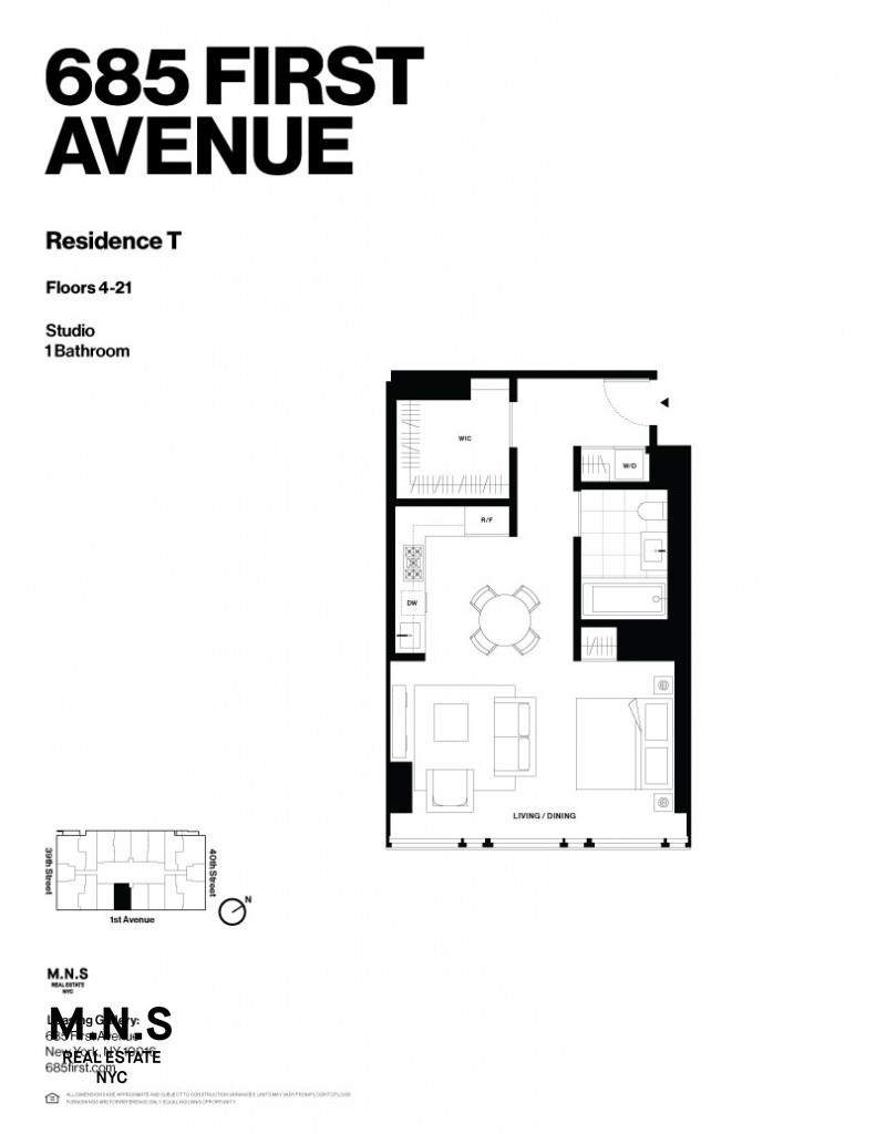 a black and white photo of a floor plan