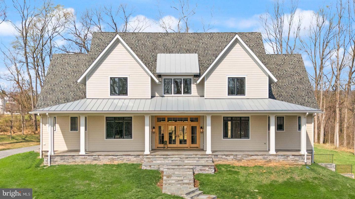 17819 Yatton Road Round Hill, VA 20141 - Photo 3 of 92 Quality Custom Modern Farmhouse