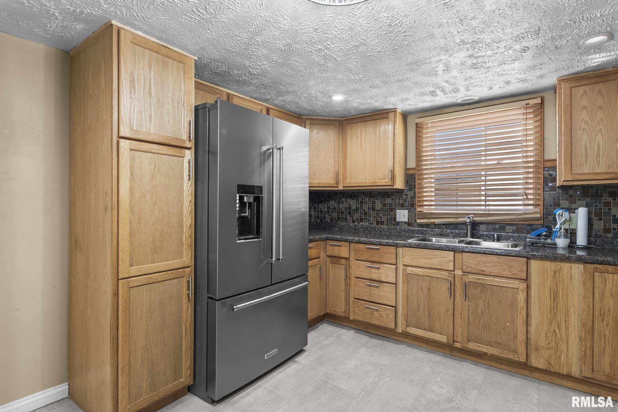 3360 Carman Avenue Springfield, IL 62703 - Photo 11 of 45