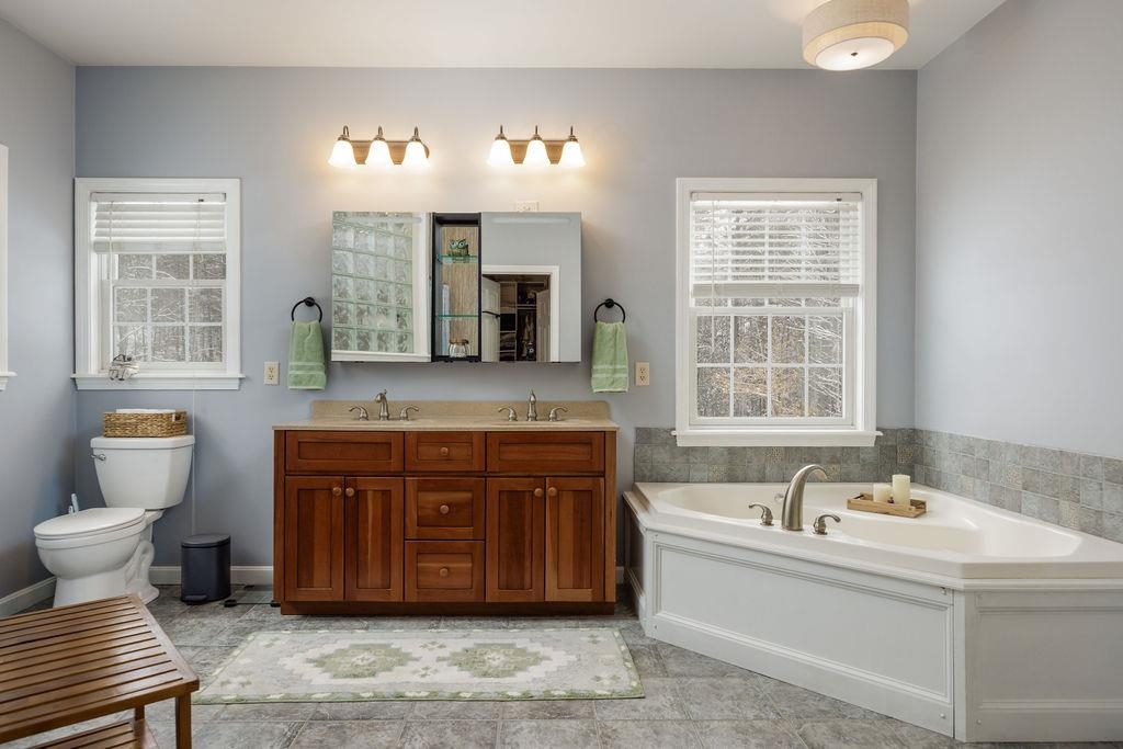 3877 Main Street Springfield, NH 03284 - Photo 17 of 38