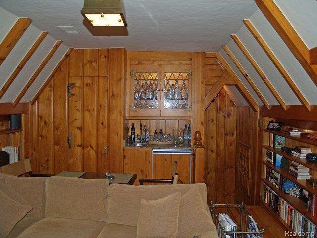 39 Beverly Road Grosse Pointe, MI 48236 - Photo 19 of 25 2nd Floor Great Room