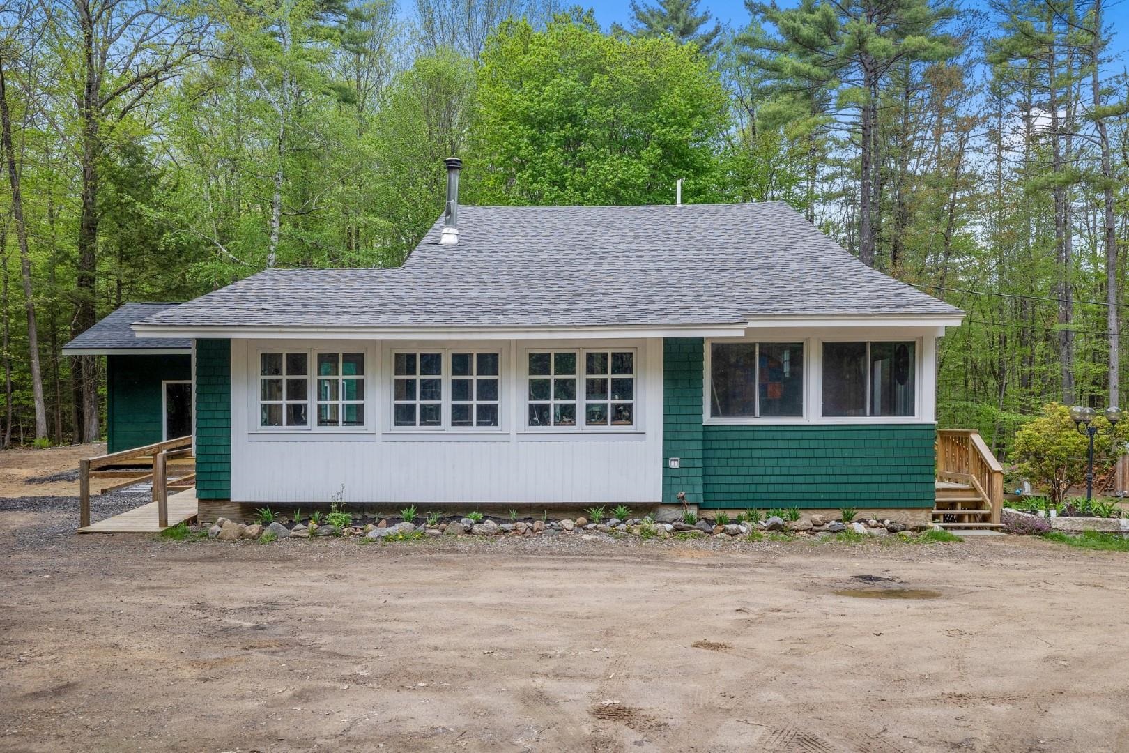 33 Robin Way Meredith, NH 03253 - Photo 4 of 40 Gallery Image 4