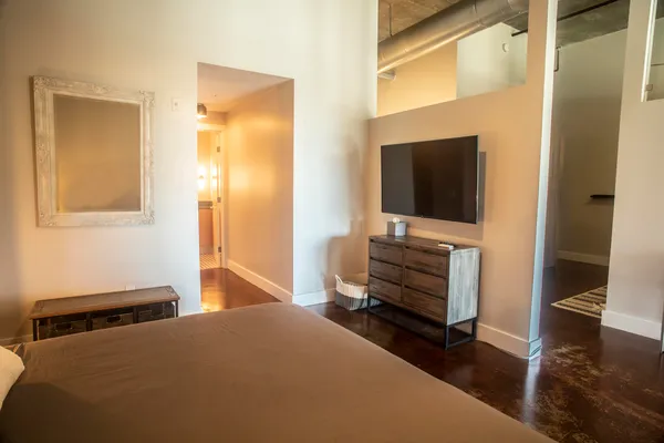 $4,500 | 185 Northeast 4th Avenue, Unit 204, Delray Beach, FL 33483