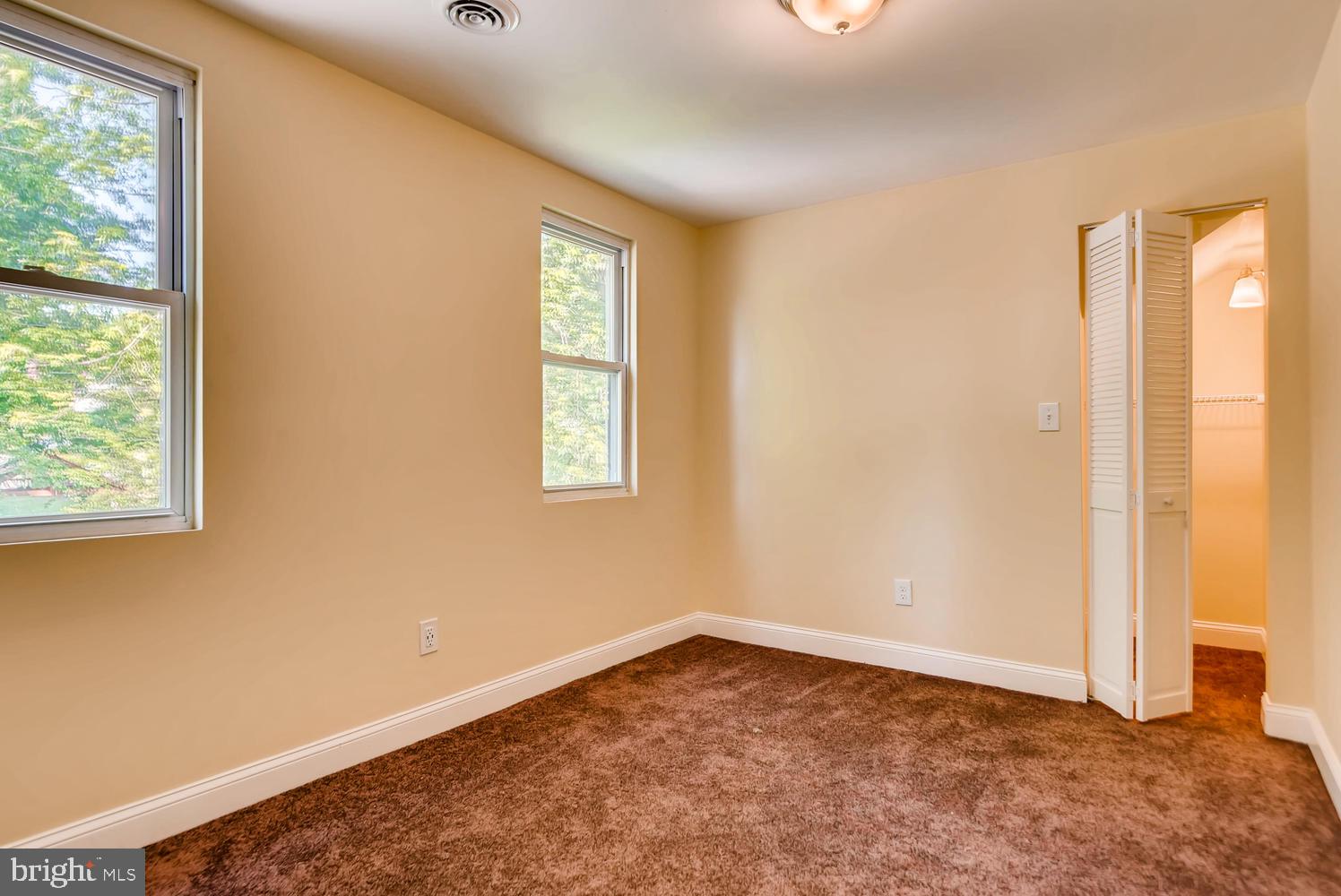 3719 Ridgecroft Road Baltimore, MD 21206 - Photo 23 of 28 Wall to wall carpet in upstairs bedrooms