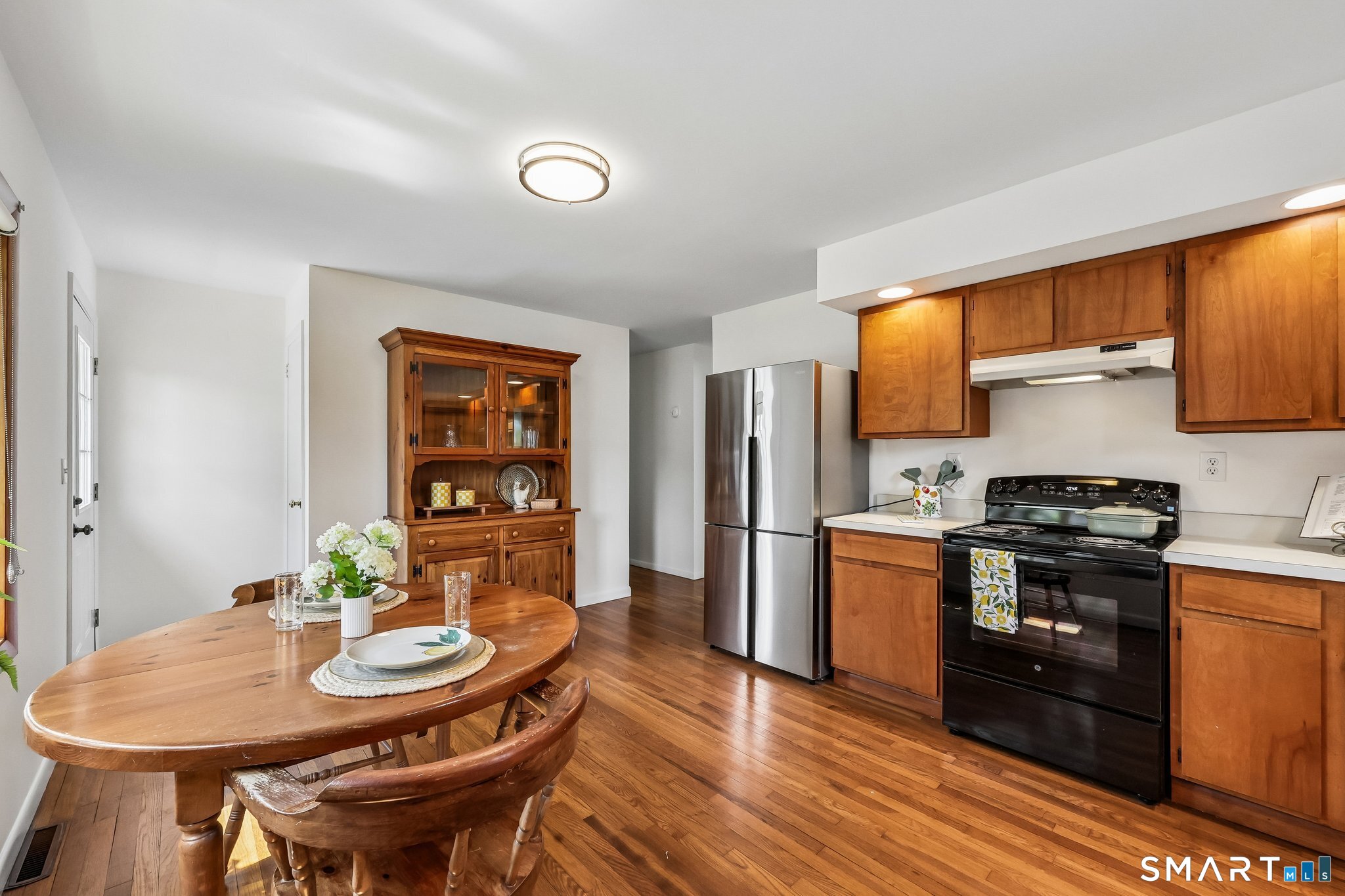 53 Chalker Beach Road Old Saybrook, CT 06475 - Photo 9 of 24 Beautiful hardwood flooring.