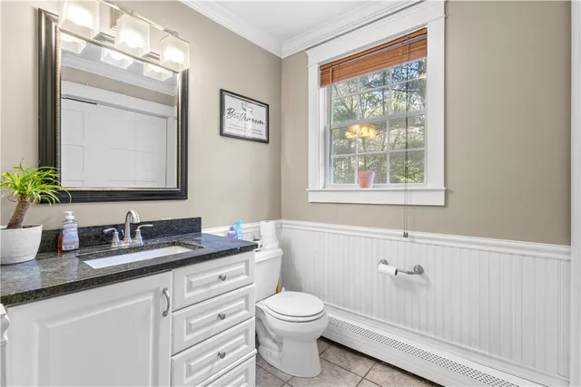 $575,000 | 16 Karen Drive, Hopkinton, RI 02832