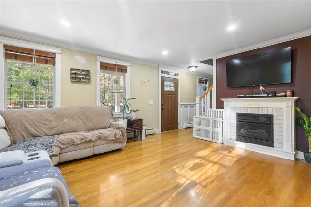 $575,000 | 16 Karen Drive, Hopkinton, RI 02832