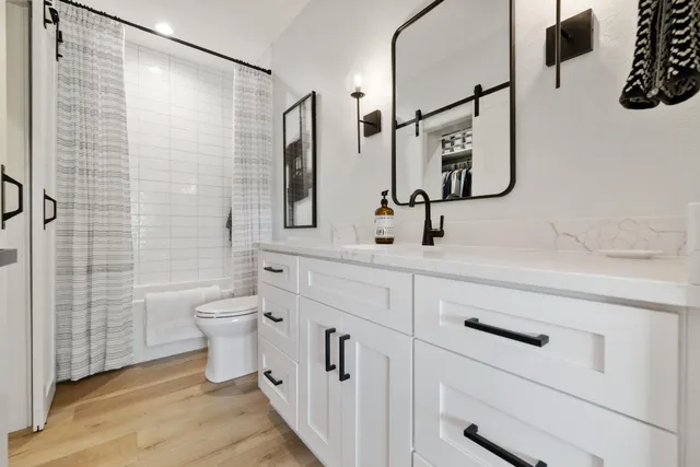 $399,900 | 1870 Woodland Way, Unit 4331, Slinger, WI 53086