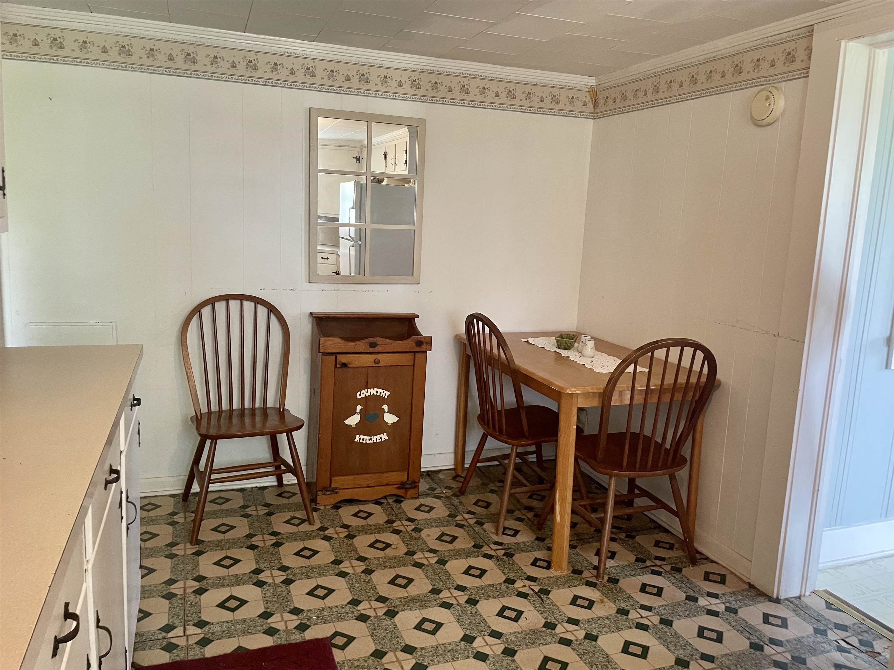 10673 Jack Springs Road Atmore, AL 36502 - Photo 7 of 14 Dining Area