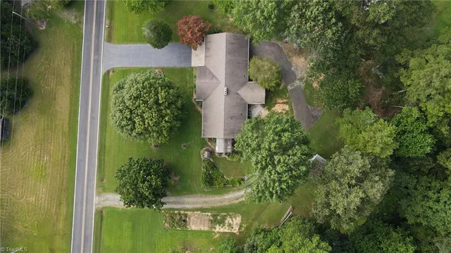 $319,900 | 7665 Dennis Road, Walnut Cove, NC 27052