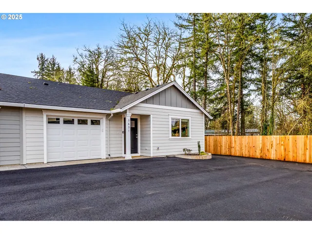 $335,000 | 3631 Green River Road, Sweet Home, OR 97386