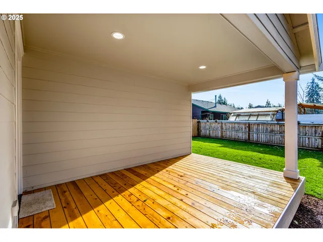 $335,000 | 3631 Green River Road, Sweet Home, OR 97386