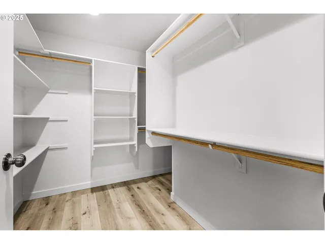 $335,000 | 3631 Green River Road, Sweet Home, OR 97386