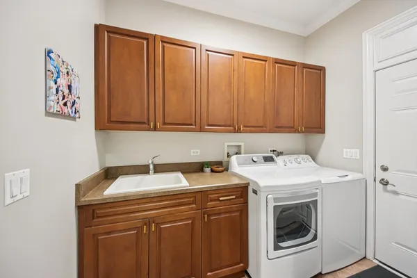 $1,150,000 | 1135 North Main Street, Naperville, IL 60563