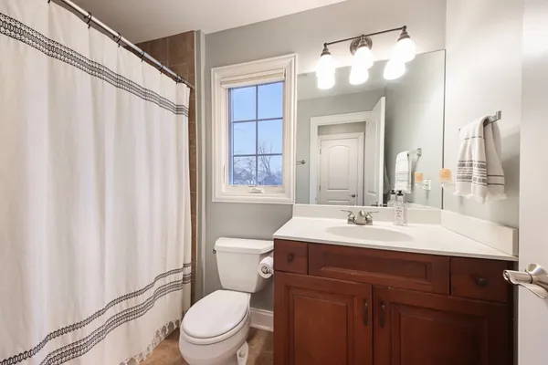 $1,150,000 | 1135 North Main Street, Naperville, IL 60563