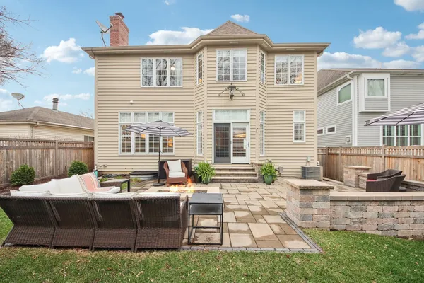 $1,150,000 | 1135 North Main Street, Naperville, IL 60563