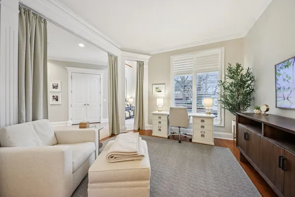 $1,150,000 | 1135 North Main Street, Naperville, IL 60563