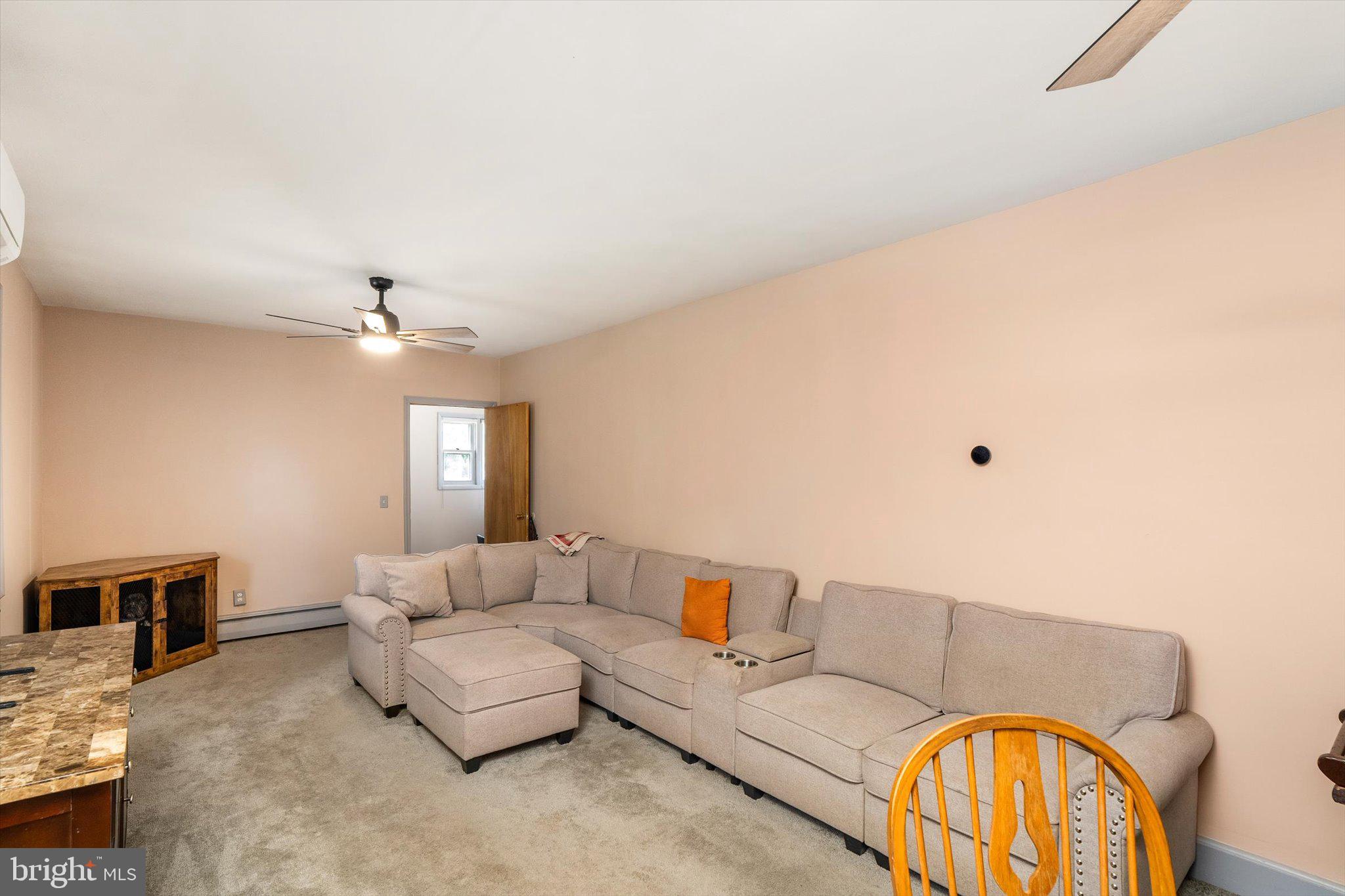 94 Reeger Avenue Hamilton, NJ 08610 - Photo 5 of 26